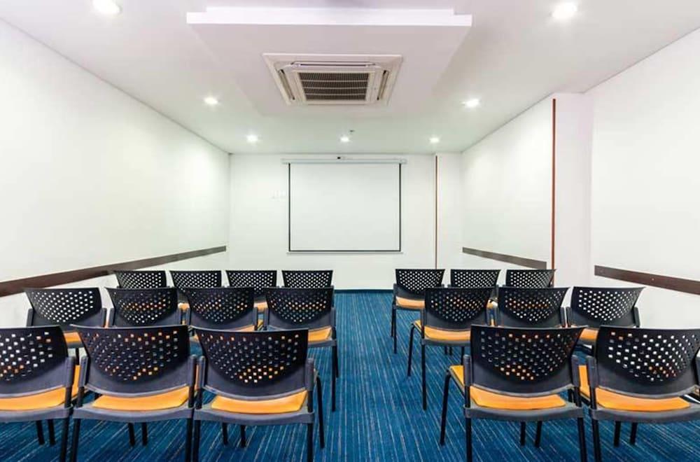 Hotel Estancia Chipichape קאלי מראה חיצוני תמונה